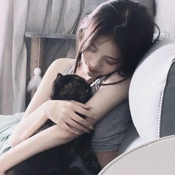 神医小娇妻下山