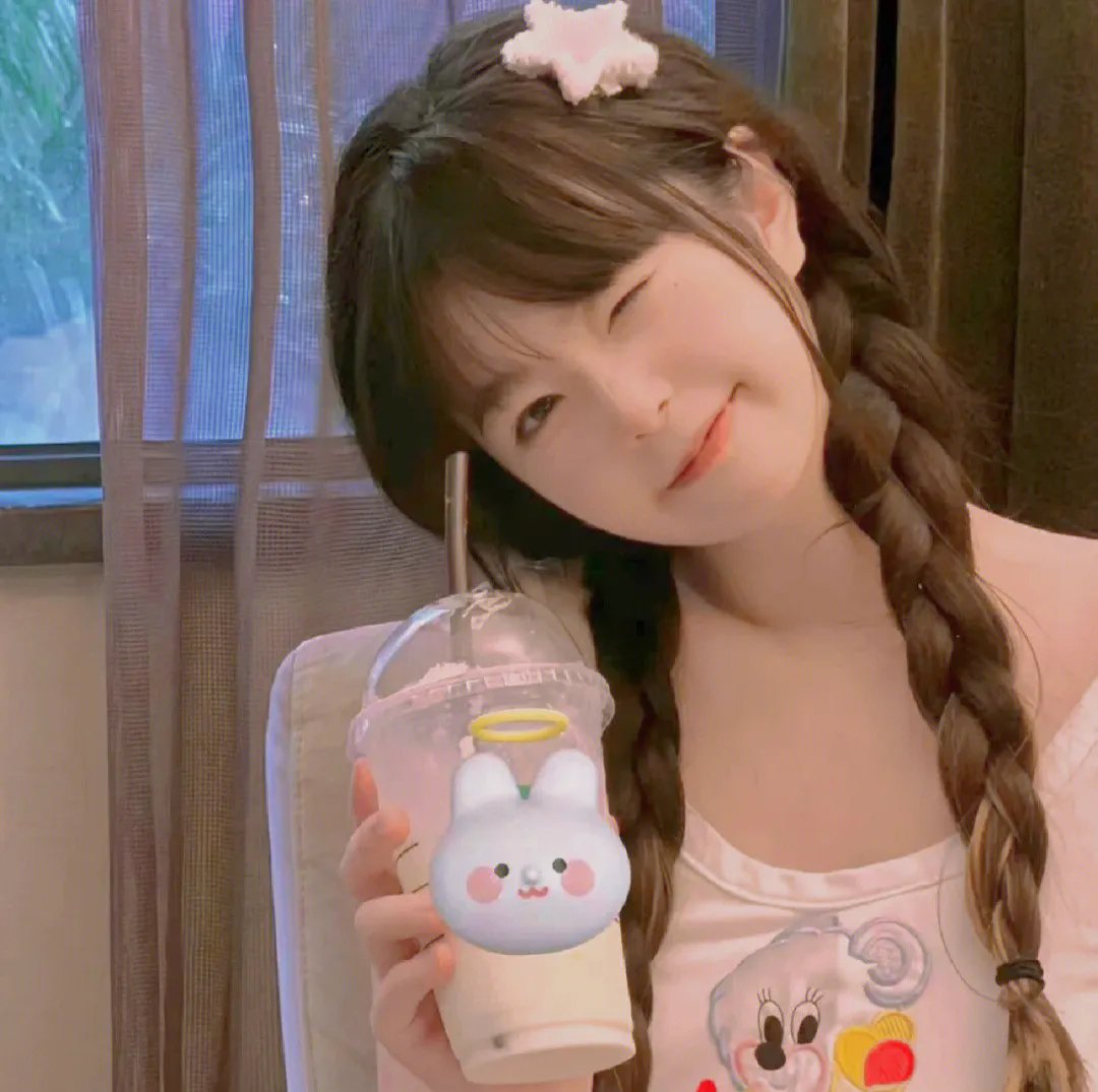 被三个爸爸找回后,开启虐渣人生